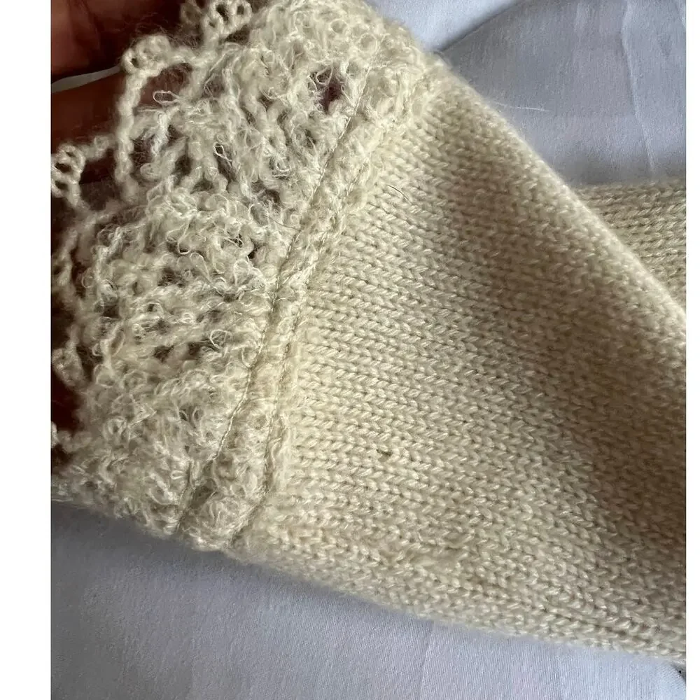 2006 Chanel Knit Cashmere Lace Cream Cardigan